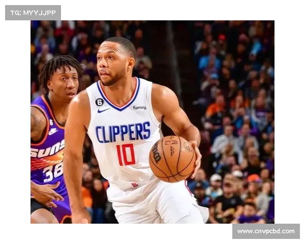 2017NBA5v5开赛 火箭球星戈登“空降”成都助阵 2017NBA5v5开赛 火箭球星戈登“空降”成都助阵